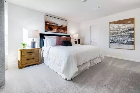 Bedroom - 5023 Myrtle Loop #HS 8, Crestview, FL 32539 photo 2 of 11