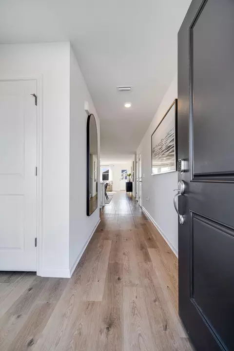 Entry Way - 5023 Myrtle Loop #HS 8, Crestview, FL 32539 photo 8 of 8