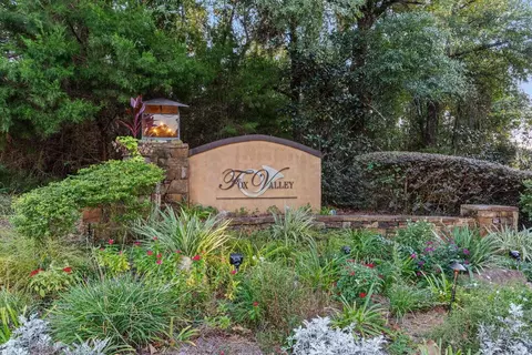 0 Leonine Holw, Crestview, FL 32536 photo 3
