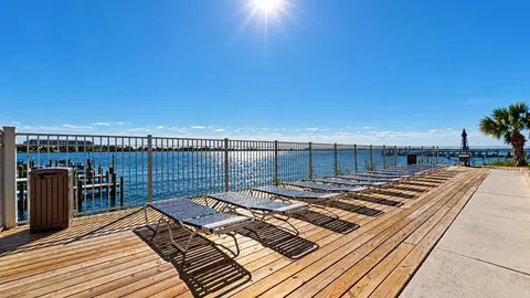 308 SW Miracle Strip Pkwy #17 C, Fort Walton Beach, FL 32548