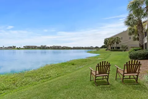 48 Stewart Lake Cv UNIT 194, Miramar Beach, FL 32550