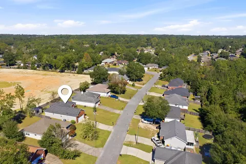 View/Area - 211 Tiffot Ct, Crestview, FL 32539 photo 5 of 5