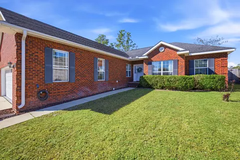 Exterior - 211 Tiffot Ct, Crestview, FL 32539 photo 3 of 10
