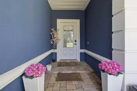 Entry Way - 806 Phillips Dr, Freeport, FL 32439 photo 1 of 5