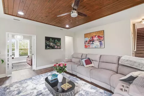 Other - 8701 Glenoak Trl, Other, FL photo 5 of 12
