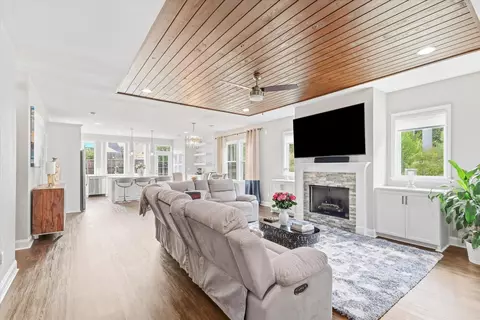 Other - 8701 Glenoak Trl, Other, FL photo 4 of 12
