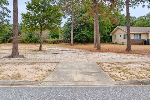 235 NW Bay St, Fort Walton Beach, FL 32548