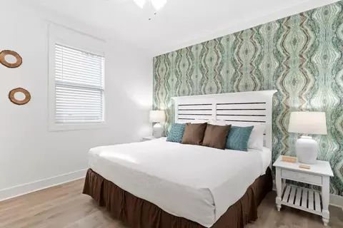 Bedroom - 44 Walton Dr, Miramar Beach, FL 32550 photo 5 of 8