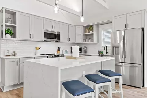 Kitchen - 44 Walton Dr, Miramar Beach, FL 32550 photo 2 of 2