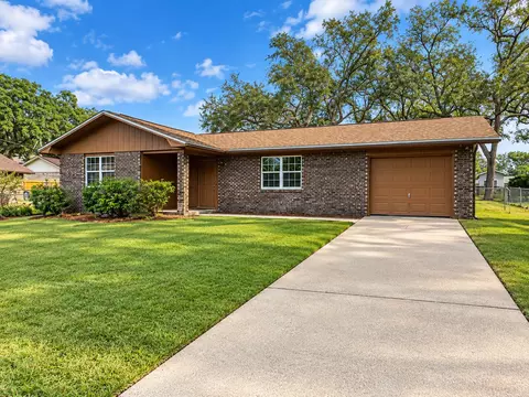 506 N Palm Blvd, Niceville, FL 32578