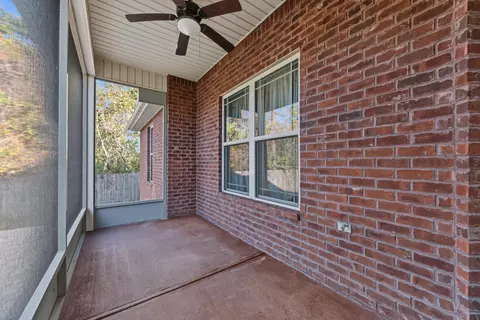 Exterior - 102 Peoria Blvd, Crestview, FL 32536 photo 5 of 11