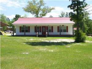 6145 Rochelle Ln, Crestview, FL 32539 photo 1