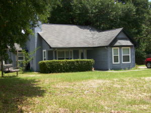118 Springwood Cir, Crestview, FL 32536 photo 1