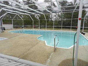 1576 Baltar Dr, Gulf Breeze, FL 32563 photo 1