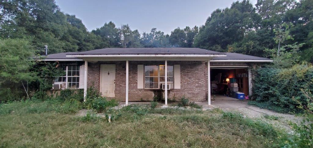 1596 Garrett Mill Rd, Baker, FL 32531 photo 1