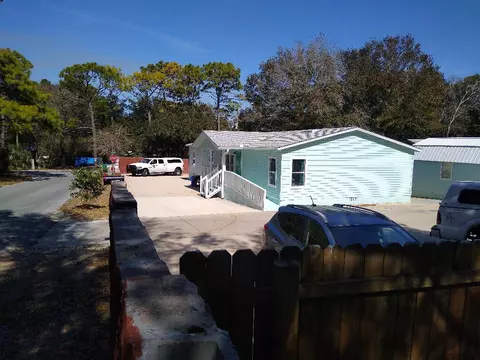 206 NW Baker St, Fort Walton Beach, FL 32548