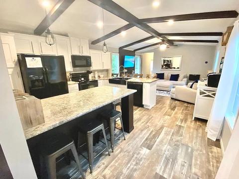 630 Piney Point Rd, Freeport, FL 32439 photo 1