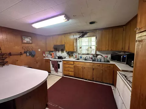 742 Kit Dr, Crestview, FL 32536 photo 2