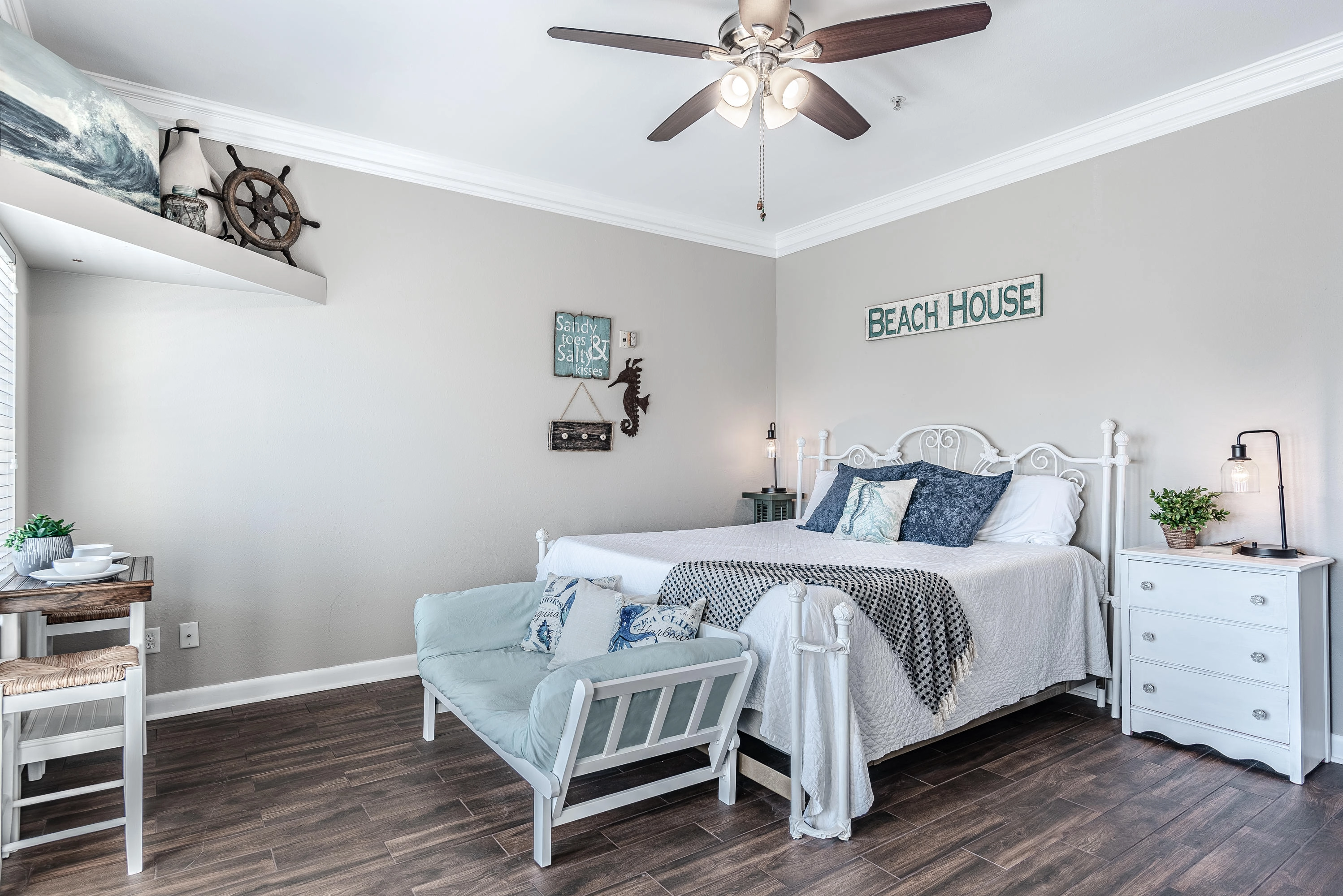 45 W Town Center Loop Unit 4-13  