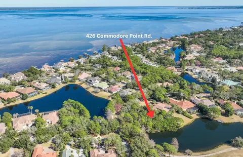 426 Commodore Pt, Destin, FL 32541