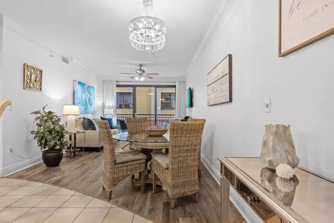 10 Harbor Blvd #W221, Destin, FL 32541