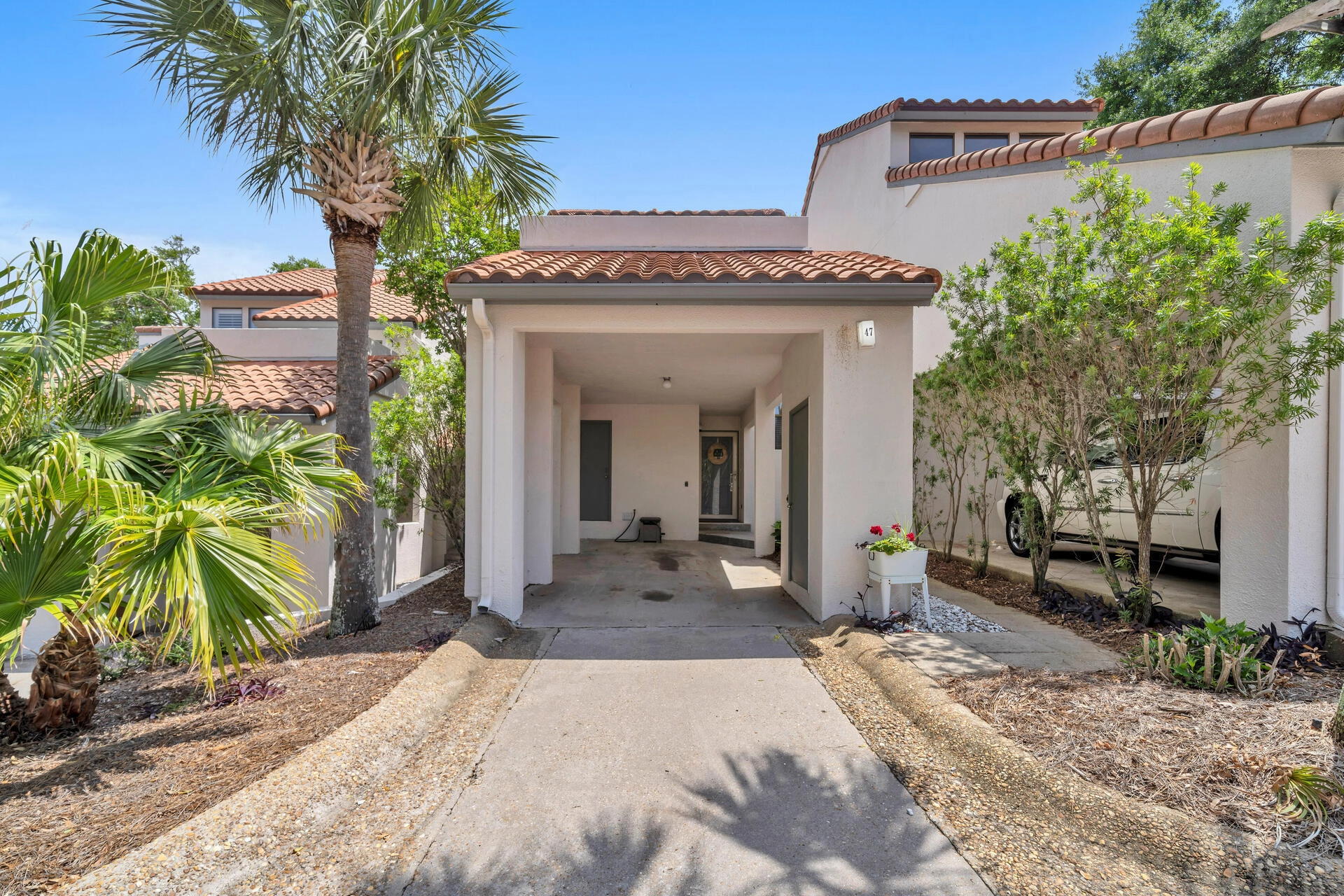 47 Forest Hills Ln Unit 47B  