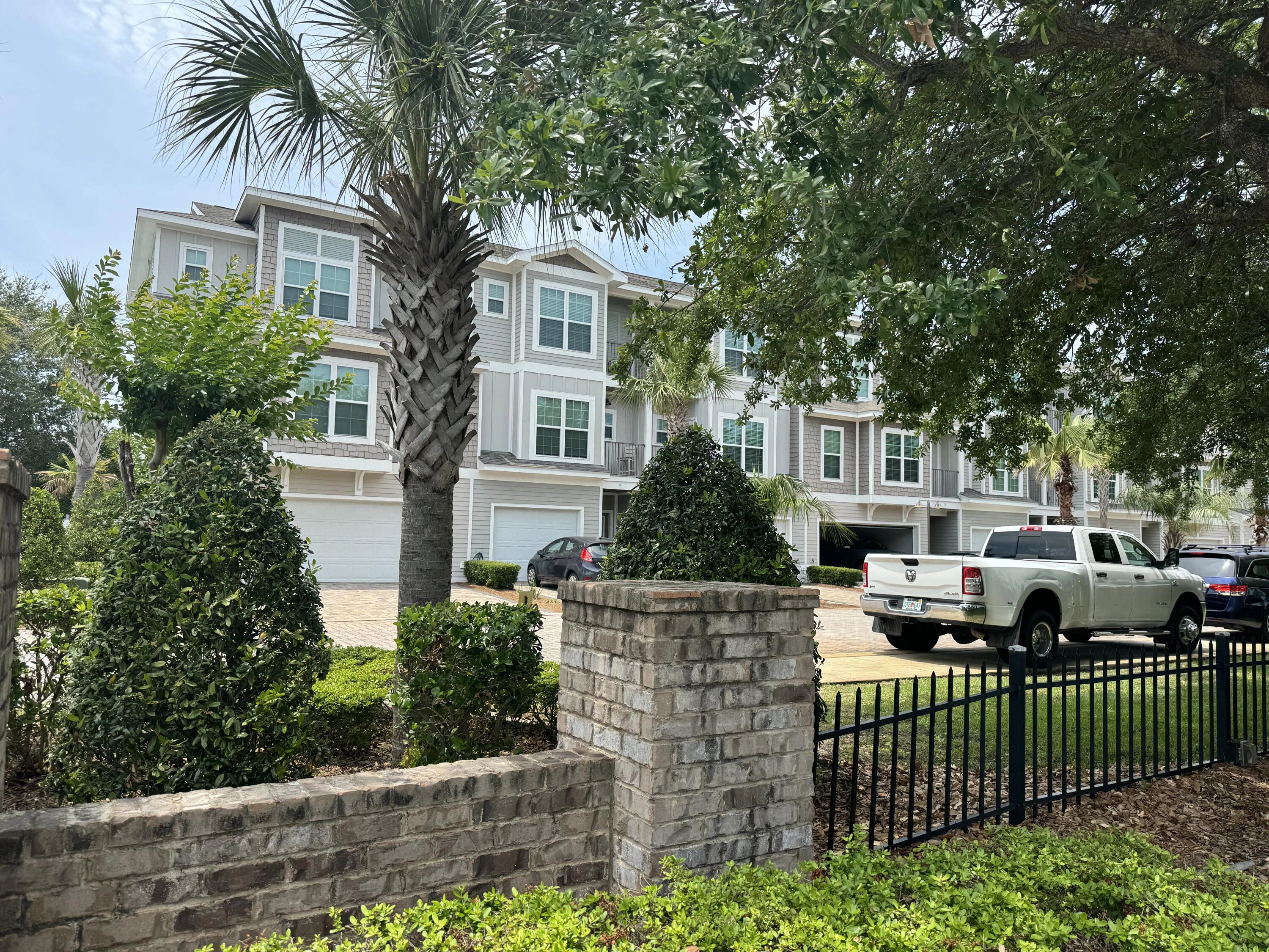 257 Driftwood Rd Unit 9  