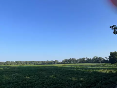 3915 3rd Ave, Laurel Hill, FL 32567