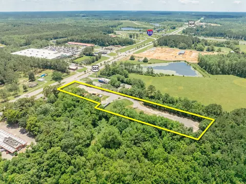 1586 Us-331, Defuniak Springs, FL 32435