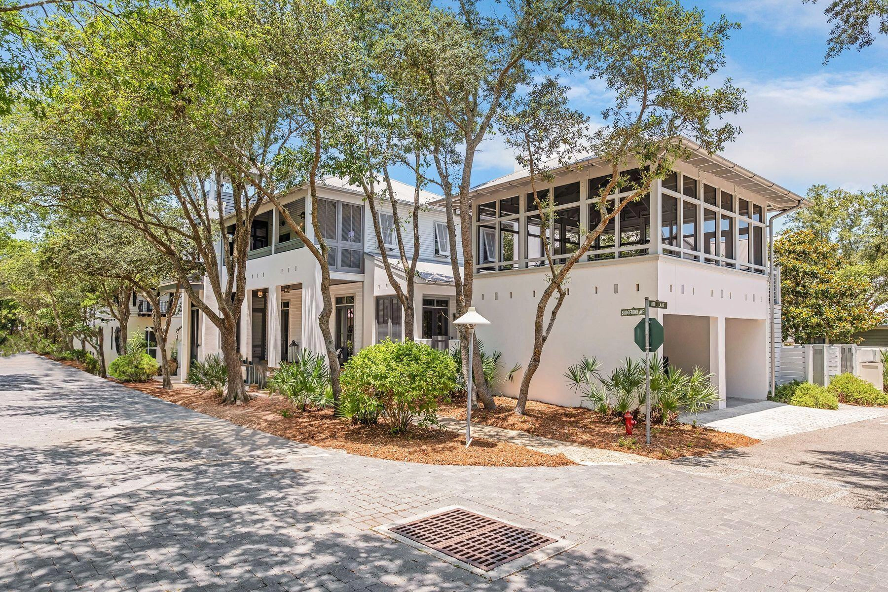 118 Bridgetown Ave  