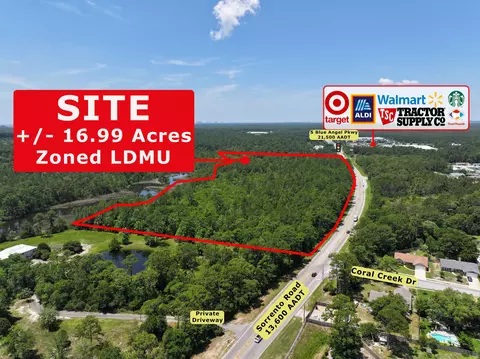 9900 Sorrento Rd, Pensacola, FL 32507