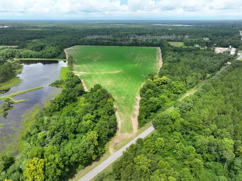 Nn N Co Highway 285, Defuniak Springs, FL 32433