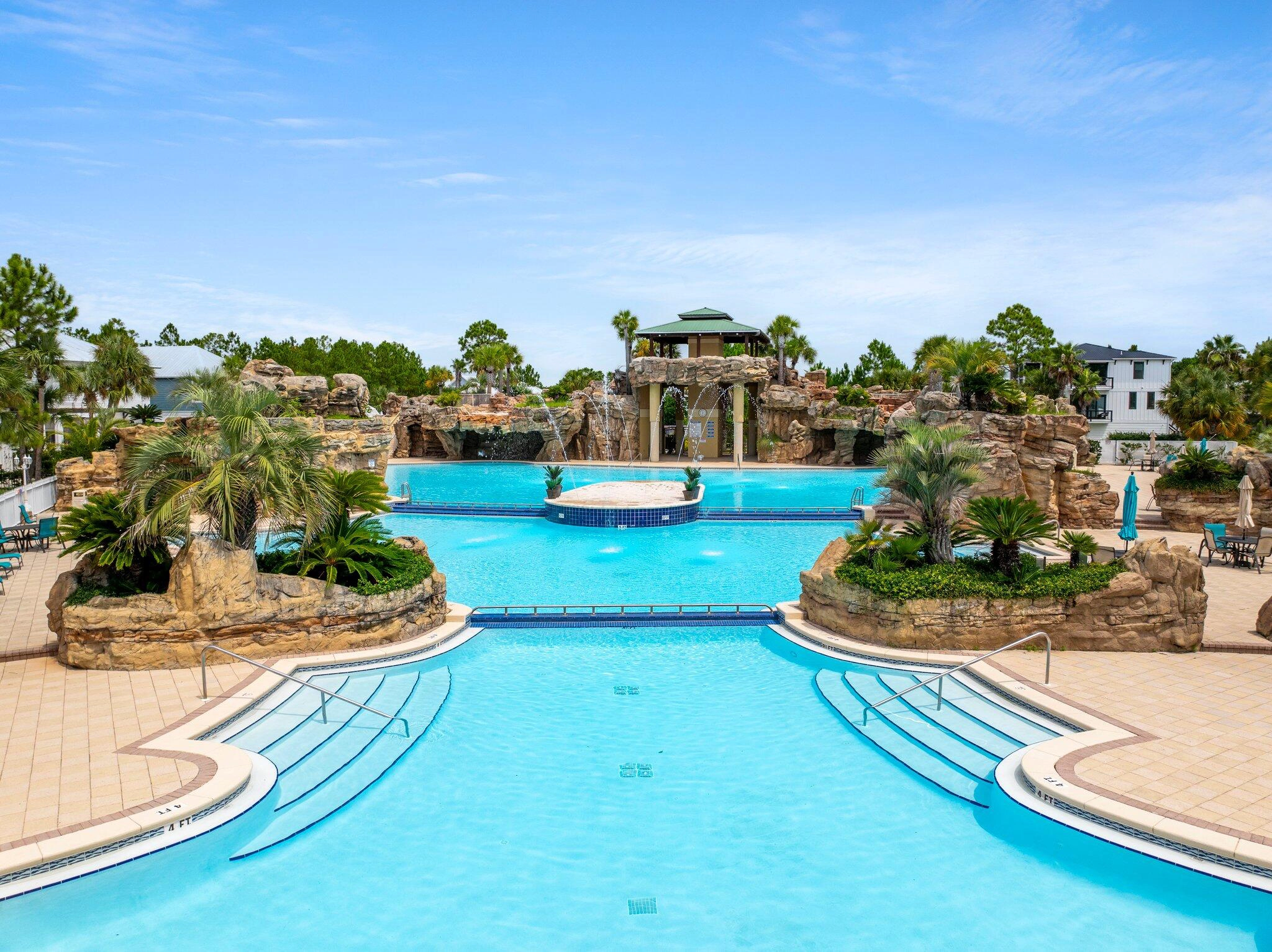 145 Tropical Breeze Dr  