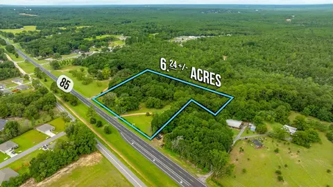 6388 N Hwy 85, Crestview, FL 32536 photo 1