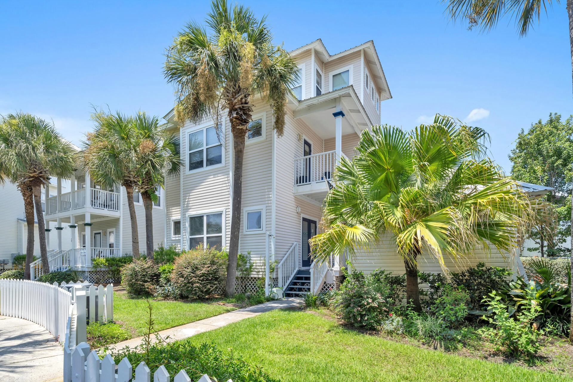 16 Gulfside Way  