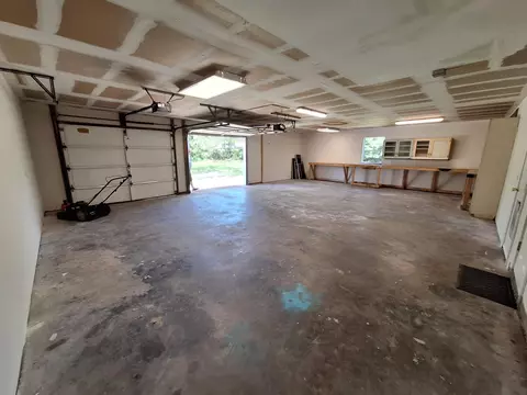 Other - 131 Phillips Dr, Crestview, FL 32536 photo 5 of 8