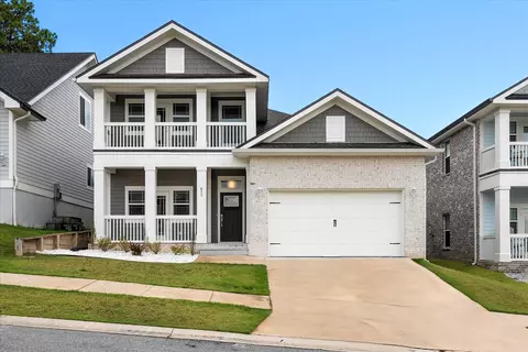 411 Hideaway Ln, Niceville, FL 32578