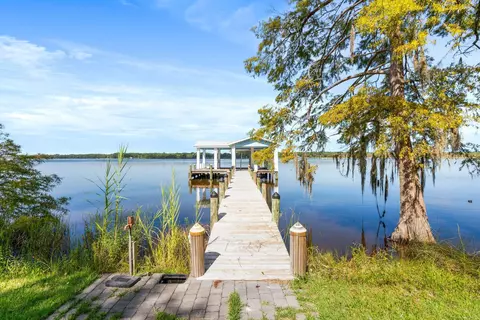 147 Dexton King Rd, Freeport, FL 32439 photo 9