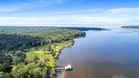 147 Dexton King Rd, Freeport, FL 32439 photo 5