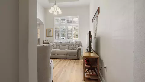 Entry Way - 446 Mango Ln, Freeport, FL 32439 photo 5 of 12