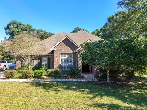 446 Mango Ln, Freeport, FL 32439