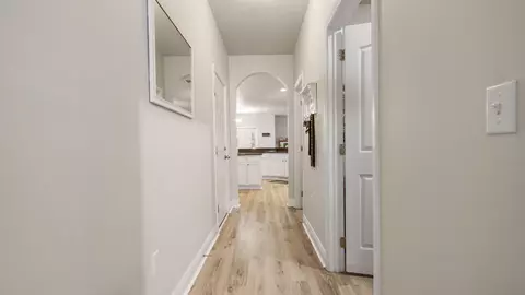 Entry Way - 446 Mango Ln, Freeport, FL 32439 photo 12 of 12
