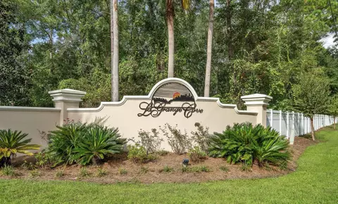 12 Lagrange Cove Cir, Freeport, FL 32439