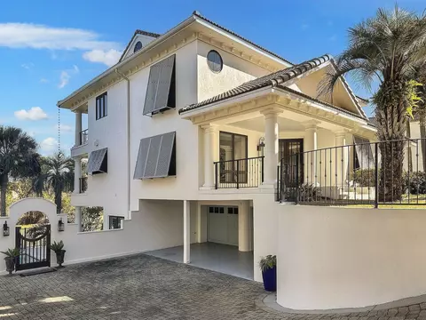 5313 Tivoli Dr, Miramar Beach, FL 32550