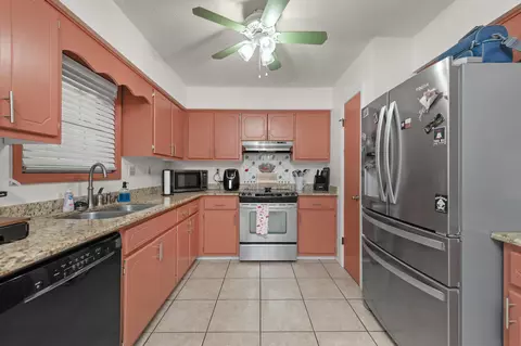 Kitchen - 400 Brown Pl, Crestview, FL 32539 photo 1 of 2