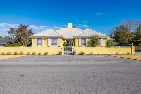 539 Wahoo Rd, Panama City Beach, FL 32408