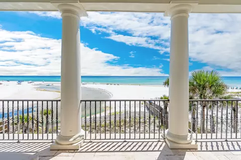 517 Eastern Lake Rd, Santa Rosa Beach, FL 32459