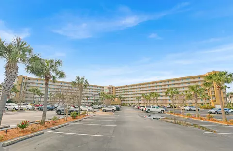 502 Gulf Shore Dr #208, Destin, FL 32541