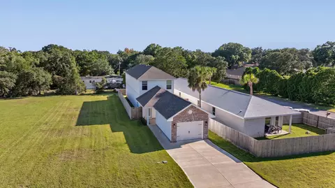 View/Area - 110 2nd Ave, Shalimar, FL 32579 photo 5 of 6