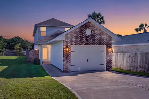 Exterior - 110 2nd Ave, Shalimar, FL 32579 photo 6 of 6